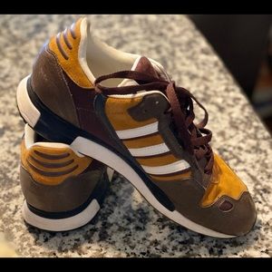 Adidas Training Sneakers